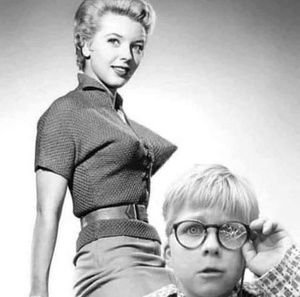 Meet your Posher, Cecil